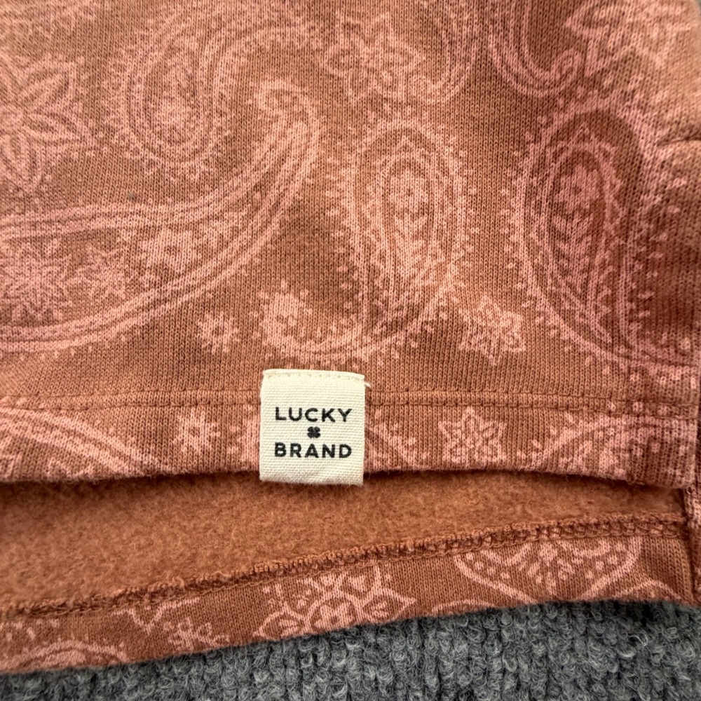 Lucky Brand Womens Paisley Crewneck Sweatshirt Terracotta Pink Large Relaxed Fit - Picture 4 of 9